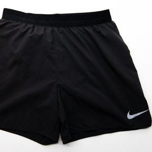 Men's NIKE dri fit running shorts SZ M